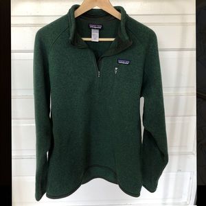 Patagonia Dark Green Men’s Pull-Over Sweater (M)